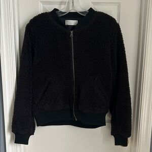 ⚜️ Women's Black Fleece Jacket